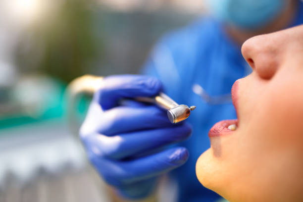 Best Emergency Dental Care  in Lindsay, CA